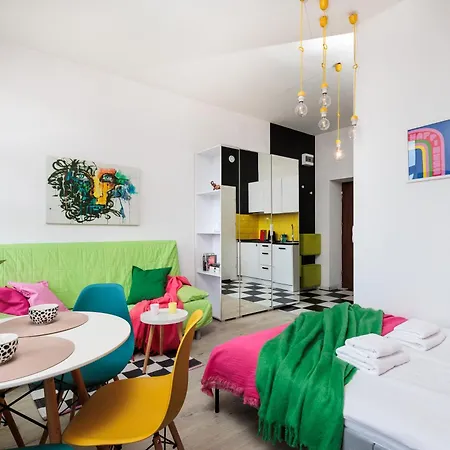 Stylish Vibrant Studio - Krakow, Podgorze Krakkó